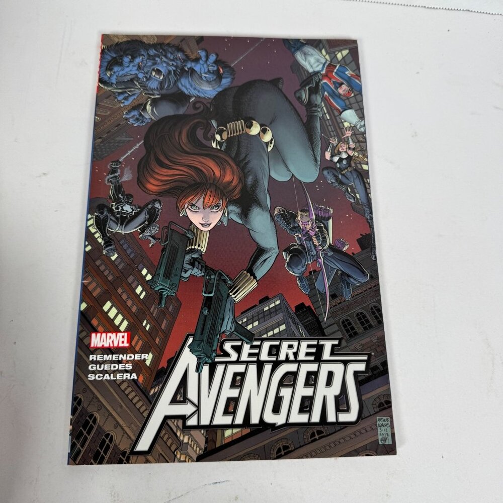 Marvel Secret Avengers Vol 2 Trade Paperback 2012 First Printing Comic Book